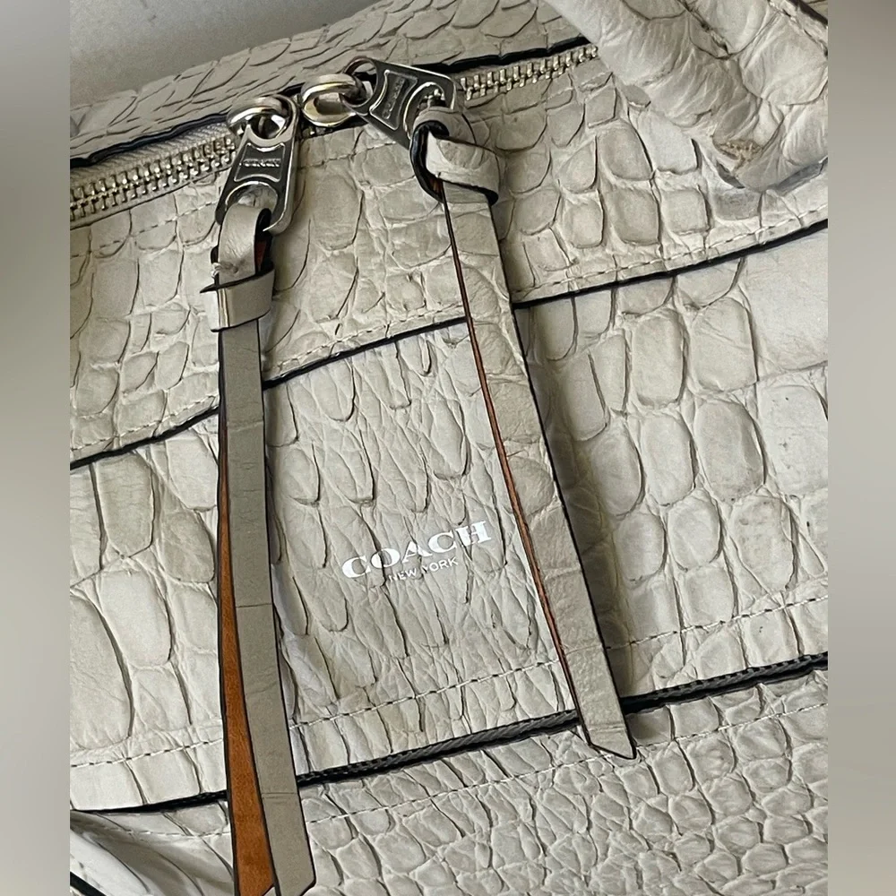 Coach Bleecker Pinnacle Toaster Satchel in Matte Croc Embossed Leather EUC - Picture 2 of 15